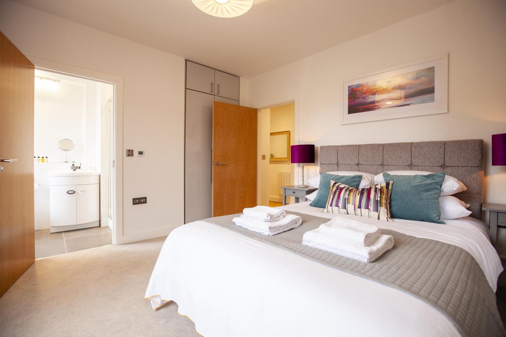 Urban Living'S ~ King Edward Luxury Apartments In The Heart Of 温莎 外观 照片
