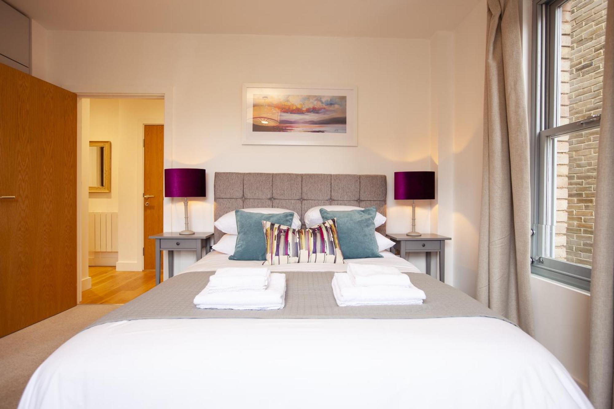 Urban Living'S ~ King Edward Luxury Apartments In The Heart Of 温莎 外观 照片