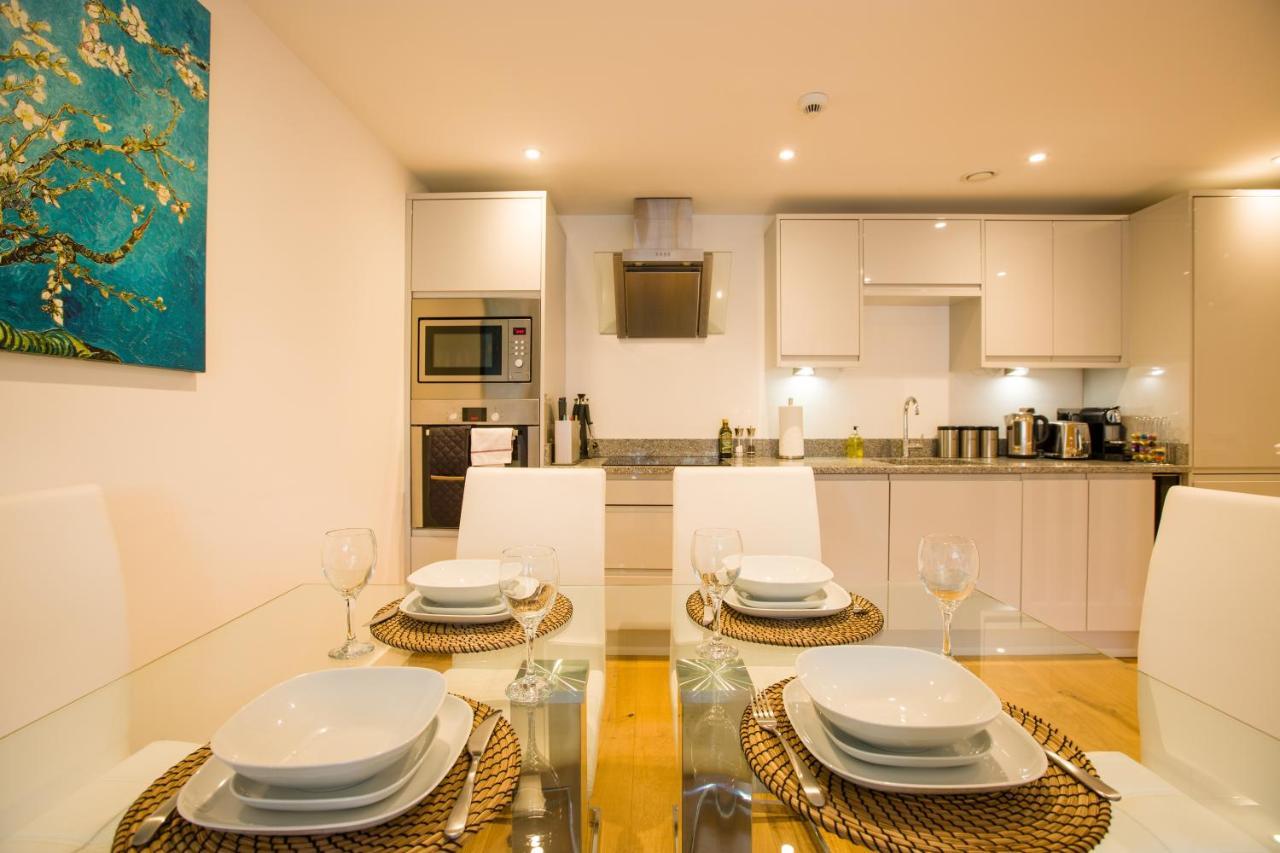 Urban Living'S ~ King Edward Luxury Apartments In The Heart Of 温莎 外观 照片
