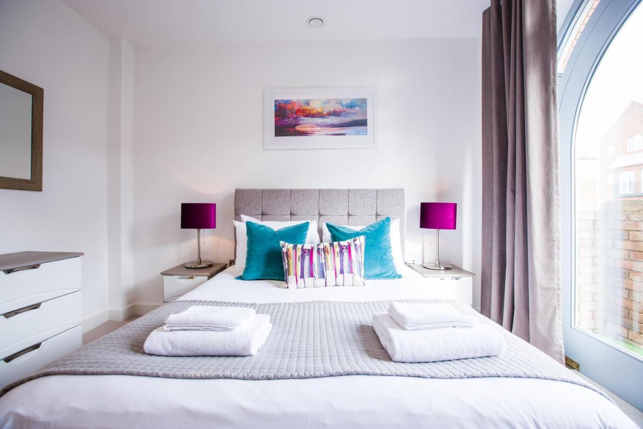 Urban Living'S ~ King Edward Luxury Apartments In The Heart Of 温莎 外观 照片